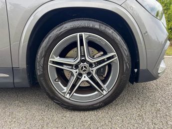 Mercedes-Benz GLA Class GLA 200 MHEV AMG Line Premium Auto Petrol PARKTRONIC/KEYLESS ENT