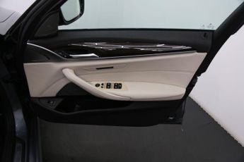 BMW 5 Series 2.0 520d M Sport Auto xDrive Euro 6 (s/s) 4dr