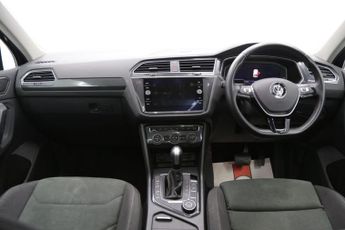 Volkswagen Tiguan 2.0 TSI SEL DSG 4Motion Euro 6 (s/s) 5dr