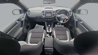 Volkswagen Tiguan R LINE TDI BLUEMOTION TECH 4MOTION DSG