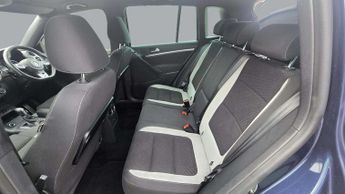 Volkswagen Tiguan R LINE TDI BLUEMOTION TECH 4MOTION DSG
