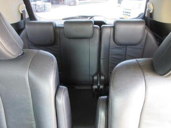 Toyota Estima 3.5 V6 AERAS LEATHER PACKAGE 4WD + 7 Seats