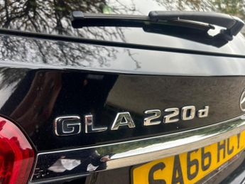 Mercedes-Benz GLA 2.1 GLA220d AMG Line (Premium) 7G-DCT 4MATIC Euro 6 (s/s) 5dr