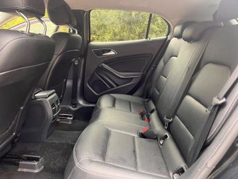 Mercedes-Benz GLA 2.1 GLA200d Sport (Premium) 7G-DCT 4MATIC Euro 6 (s/s) 5dr