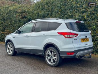Ford Kuga 2.0 TDCi Titanium SUV 5dr Diesel Powershift AWD Euro 6 (s/s) (18