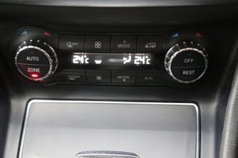 Mercedes-Benz CLA Class 1.6 CLA180 AMG Line Edition Coupe 7G-DCT Euro 6 (s/s) 4dr