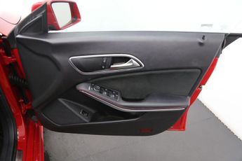 Mercedes-Benz CLA Class 1.6 CLA180 AMG Line Edition Coupe 7G-DCT Euro 6 (s/s) 4dr