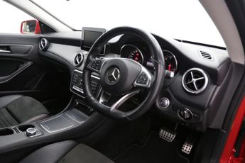 Mercedes-Benz CLA Class 1.6 CLA180 AMG Line Edition Coupe 7G-DCT Euro 6 (s/s) 4dr