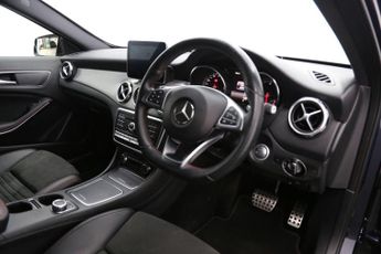 Mercedes-Benz GLA 2.1 GLA220d AMG Line (Premium) 7G-DCT 4MATIC Euro 6 (s/s) 5dr