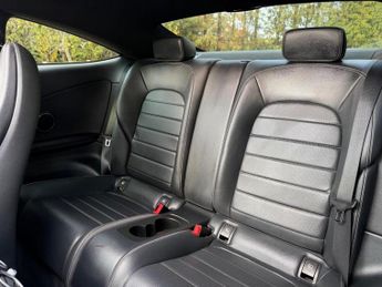 Mercedes-Benz C Class 2.1 C250d AMG Line (Premium) G-Tronic+ Euro 6 (s/s) 2dr