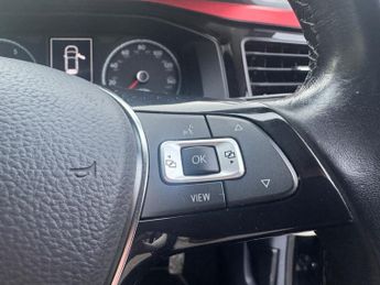 Volkswagen Polo 1.0 TSI BEATS DSG AUTOMATIC