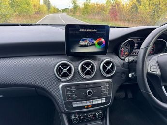 Mercedes-Benz A Class A180 Sport Premium Auto Petrol PARKTRONIC/CAMERA/SAT NAV