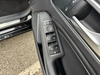 Mercedes-Benz A Class A180 Sport Premium Auto Petrol PARKTRONIC/CAMERA/SAT NAV