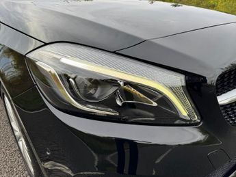 Mercedes-Benz A Class A180 Sport Premium Auto Petrol PARKTRONIC/CAMERA/SAT NAV