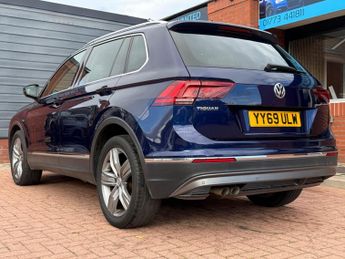 Volkswagen Tiguan 2.0 TDI SEL SUV 5dr Diesel DSG Euro 6 (s/s) (150 ps)