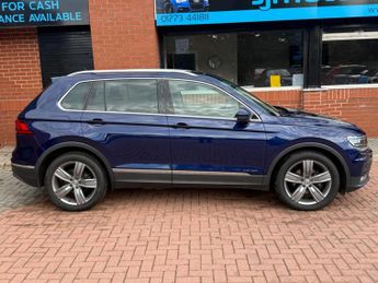 Volkswagen Tiguan 2.0 TDI SEL SUV 5dr Diesel DSG Euro 6 (s/s) (150 ps)
