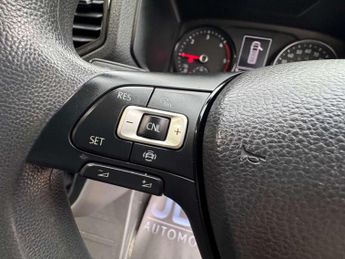 Volkswagen Crafter 2.0 Crafter CR35 Trendline TDI Auto