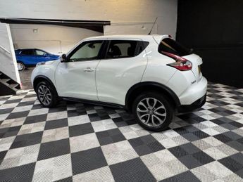 Nissan Juke 1.6 Tekna XTRON Euro 6 5dr