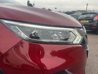 Nissan Qashqai 1.3 DIG-T Tekna Euro 6 (s/s) 5dr