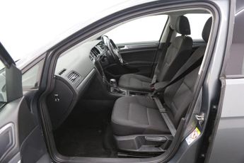 Volkswagen Golf 35.8kWh e-Golf Auto 5dr