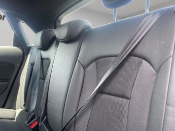 Audi A1 1.4 TFSI S line Sportback Euro 6 (s/s) 5dr (Nav)