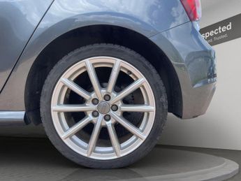Audi A1 1.4 TFSI S line Sportback Euro 6 (s/s) 5dr (Nav)