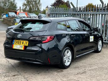 Toyota Corolla 1.8 VVT-h Icon Tech Touring Sports CVT Euro 6 (s/s) 5dr