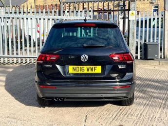 Volkswagen Tiguan 2.0 TDI BlueMotion Tech SE Navigation DSG 4Motion Euro 6 (s/s) 5