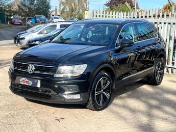 Volkswagen Tiguan 2.0 TDI BlueMotion Tech SE Navigation DSG 4Motion Euro 6 (s/s) 5