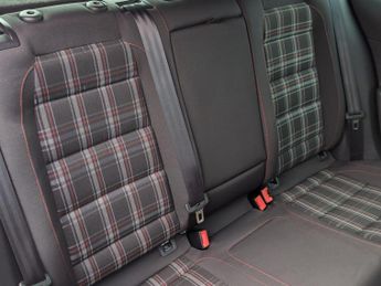 Volkswagen Golf 2.0 TSI GTI DSG Euro 5 5dr