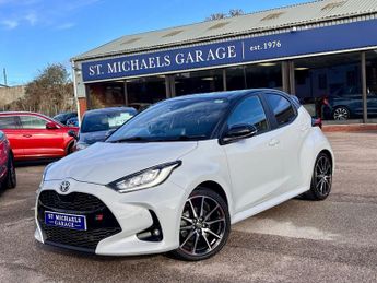 Toyota Yaris GR SPORT