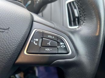 Ford Focus 1.0T EcoBoost Titanium Euro 6 (s/s) 5dr