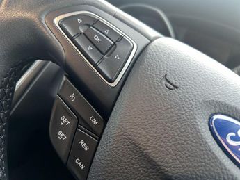 Ford Focus 1.0T EcoBoost Titanium Euro 6 (s/s) 5dr