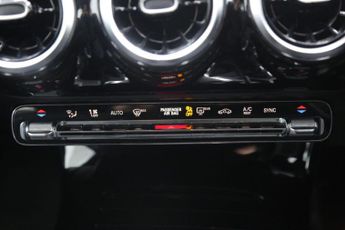 Mercedes-Benz A Class 1.5 A180d Sport (Executive) 7G-DCT Euro 6 (s/s) 5dr