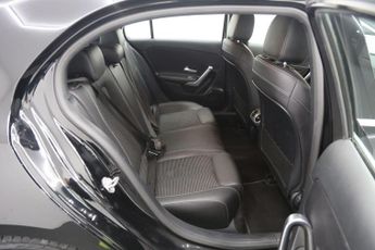 Mercedes-Benz A Class 1.5 A180d Sport (Executive) 7G-DCT Euro 6 (s/s) 5dr