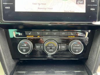 Volkswagen Passat 2.0 TDI GT DSG Euro 6 (s/s) 5dr