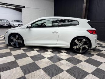 Volkswagen Scirocco 2.0 TSI BlueMotion Tech R DSG Euro 6 (s/s) 3dr