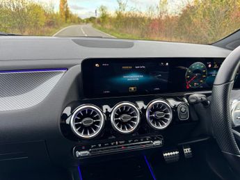 Mercedes-Benz GLA Class GLA 250e Exclusive Edition Premium Auto Petrol Hybrid PHEV 15KWH