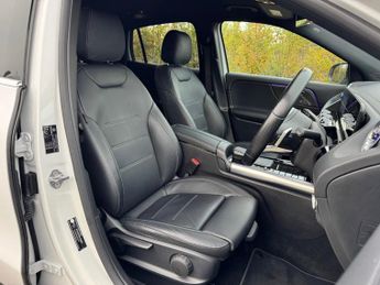 Mercedes-Benz GLA Class GLA 250e Exclusive Edition Premium Auto Petrol Hybrid PHEV 15KWH