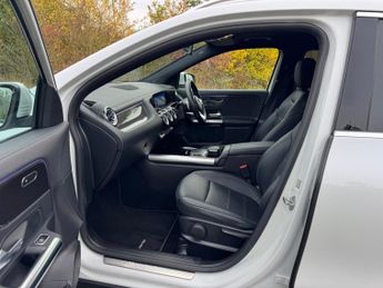 Mercedes-Benz GLA Class GLA 250e Exclusive Edition Premium Auto Petrol Hybrid PHEV 15KWH