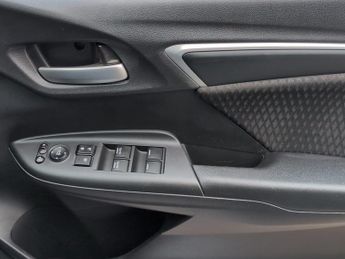 Honda Jazz 1.3 i-VTEC EX CVT Euro 6 (s/s) 5dr