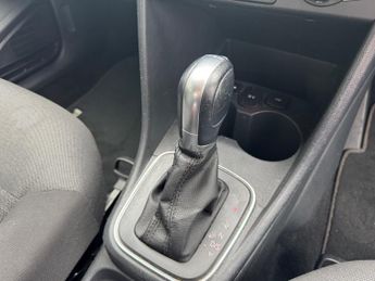 Volkswagen Polo SE TSI DSG