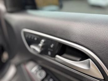 Mercedes-Benz A Class 2.1 A200d AMG Line (Premium Plus) 7G-DCT Euro 6 (s/s) 5dr