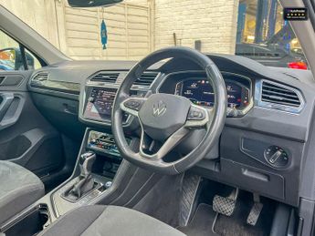 Volkswagen Tiguan 1.5 TSI Elegance SUV 5dr Petrol DSG Euro 6 (s/s) (150 ps)