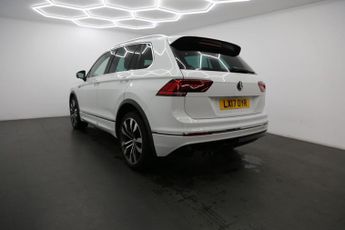 Volkswagen Tiguan 2.0 TDI BlueMotion Tech R-Line DSG Euro 6 (s/s) 5dr