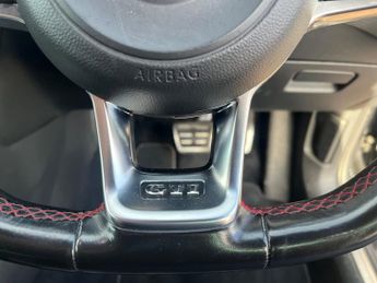 Volkswagen Golf 2.0 GTI DSG AUTOMATIC