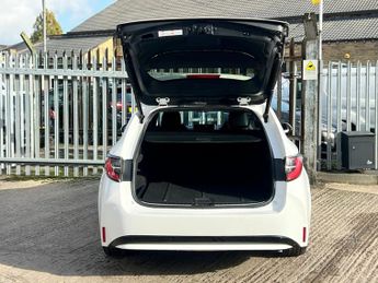 Toyota Corolla 1.8 VVT-h Excel Touring Sports CVT Euro 6 (s/s) 5dr