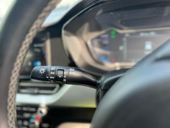 Kia Niro 1.6 GDi 3 DCT Euro 6 (s/s) 5dr