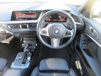 BMW 1 Series 1 Series, 118i M Sport Auto