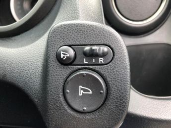 Honda Jazz 1.4 I-VTEC EX automatic petrol just 44,000 miles, £165 tax, panr